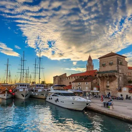 By Joe Apartment Trogir