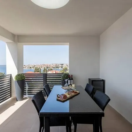 Appartement By Joe Trogir